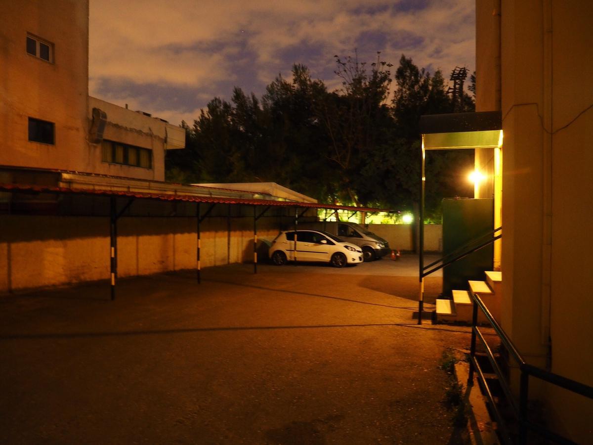 Aegli Hotel Atenas Exterior foto